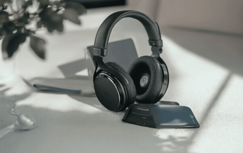 5 Best Noise Cancelling Headphones (Reviewed)